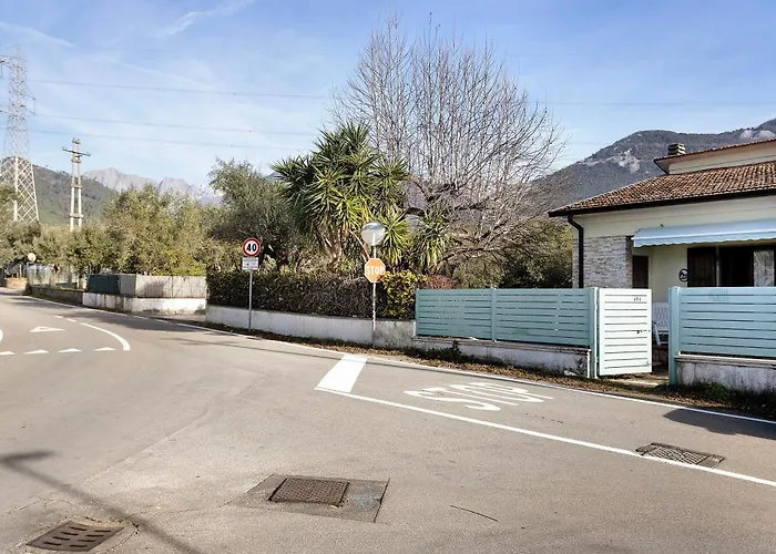 Casa Tra Gli Ulivi Vicino Al Mare Seravezza